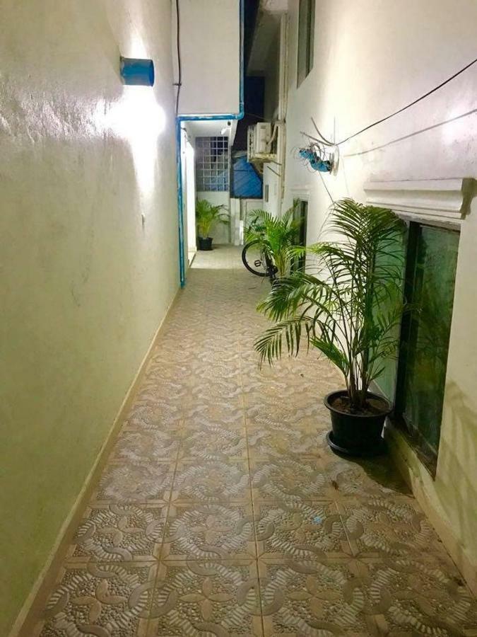 Ny Ka Smy Hotel Phnom Penh Ngoại thất bức ảnh
