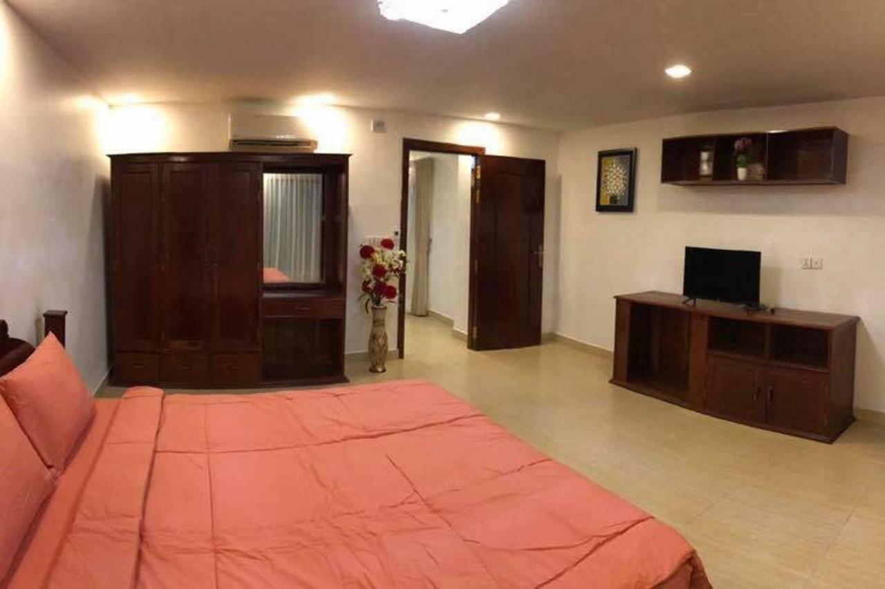 Ny Ka Smy Hotel Phnom Penh Ngoại thất bức ảnh